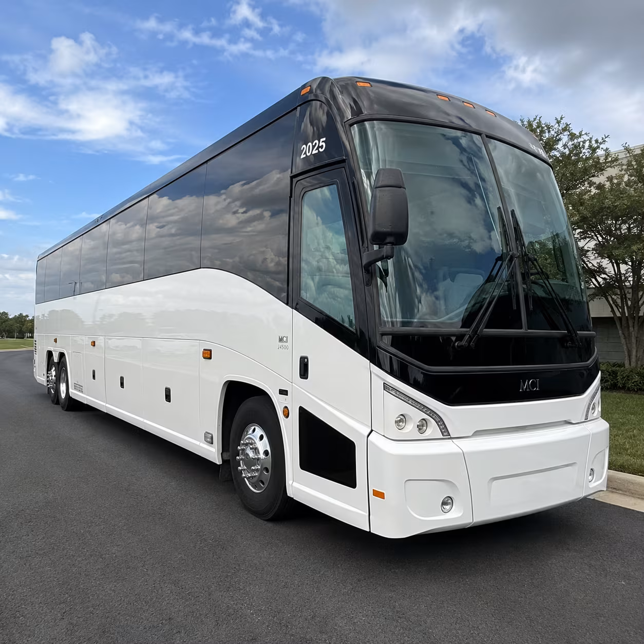 airport shuttle buses to denver international airport