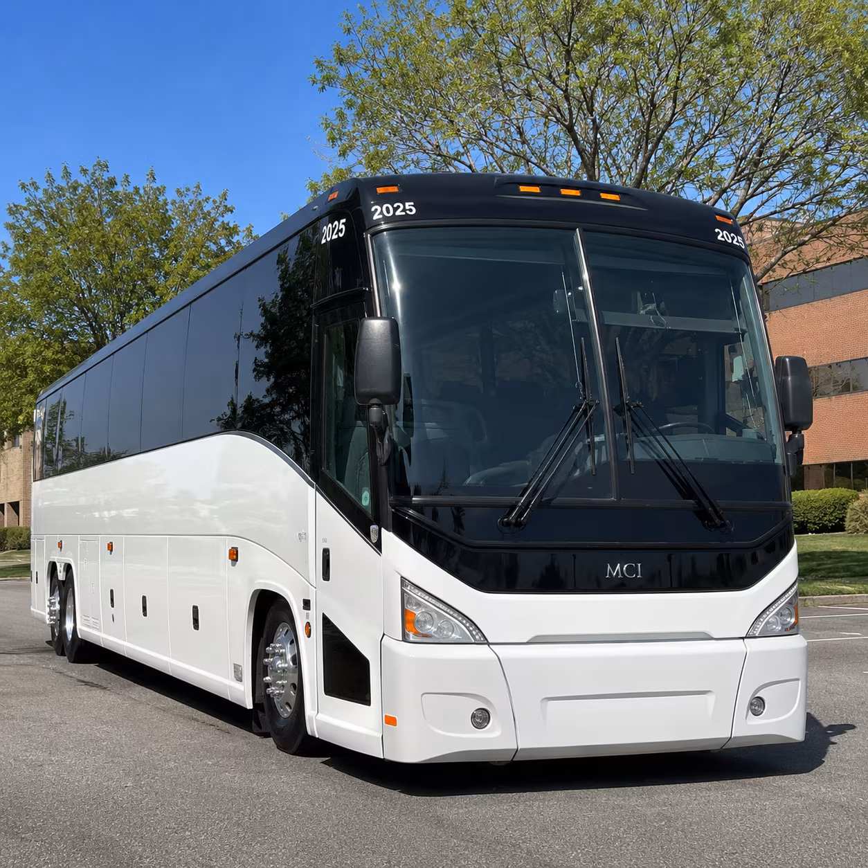 corporate event and convention buses into downtown denver