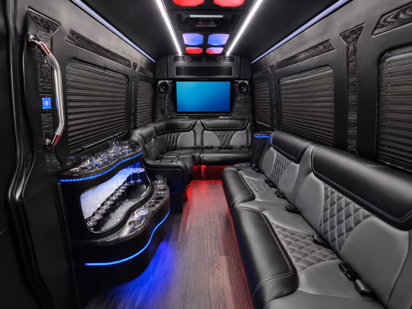 thornton long distance transportation onboard seating
